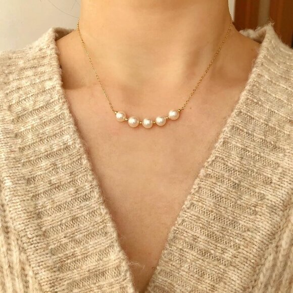 KummerSaprk Pearl Choker Necklace for Women Layered Gold Beaded Jewelry Gift - Picture 3 of 7